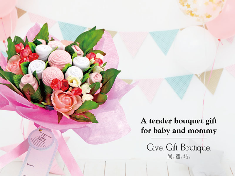 A tender bouquet gift for baby and mommy
